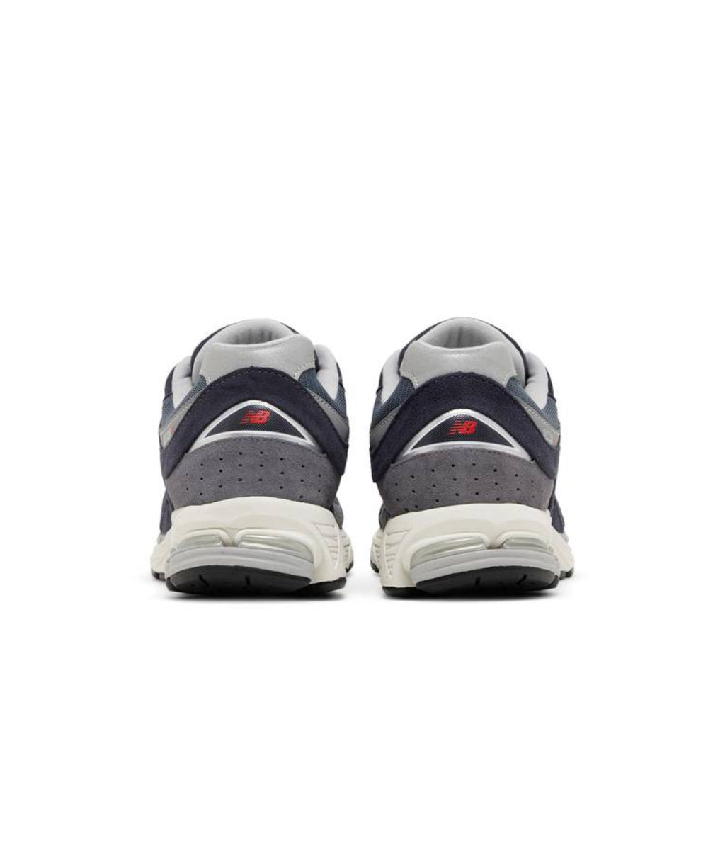 New Balance 2002r Black & Blue