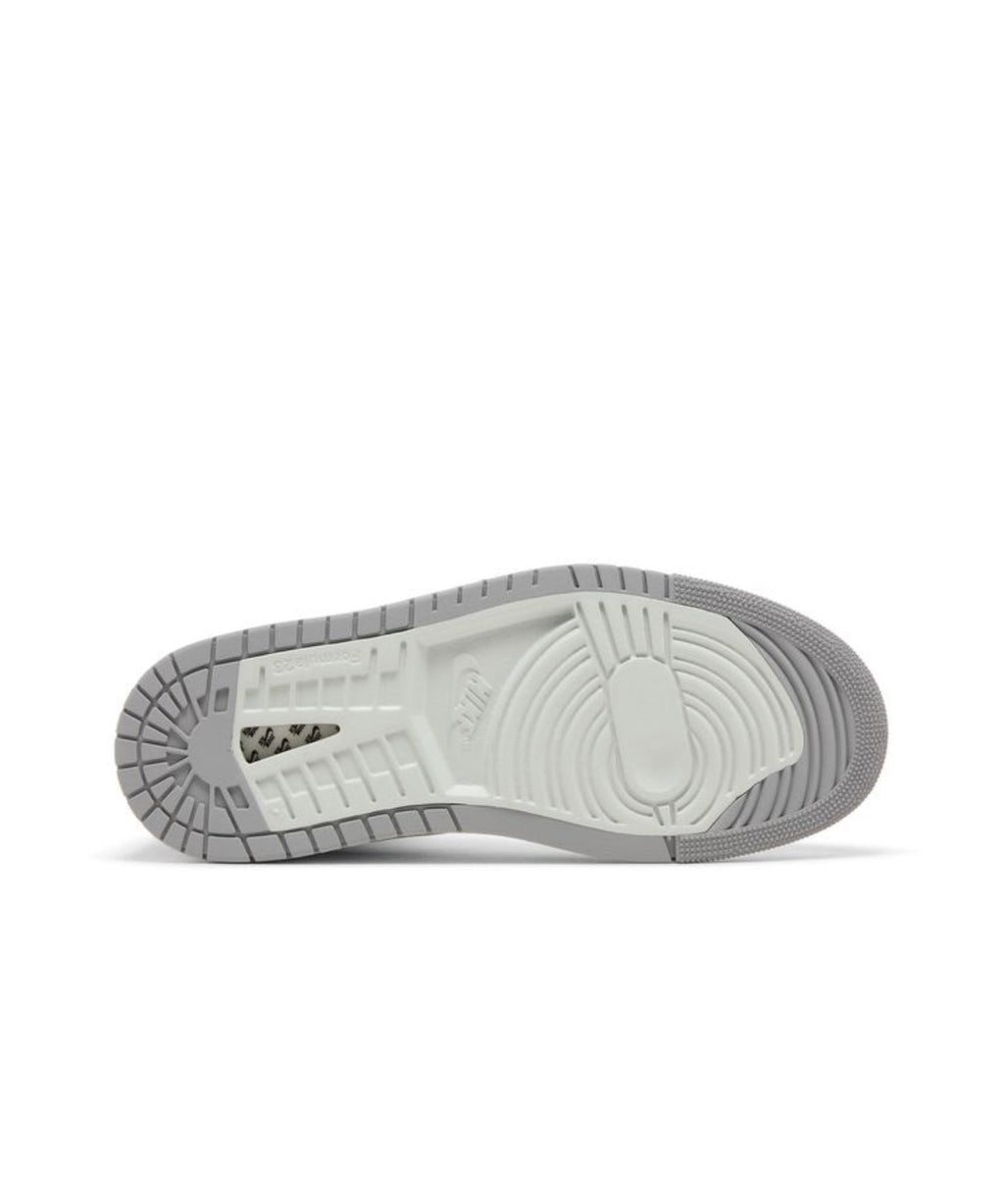 Air Jordan 1 High Zoom Comfort 2 Partic Grey